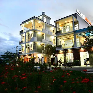 Nha Nghi Hung Hoa , Phan Thiet Vietnam