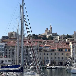 Paradise Earth & Sea Aparthotel Marseilles